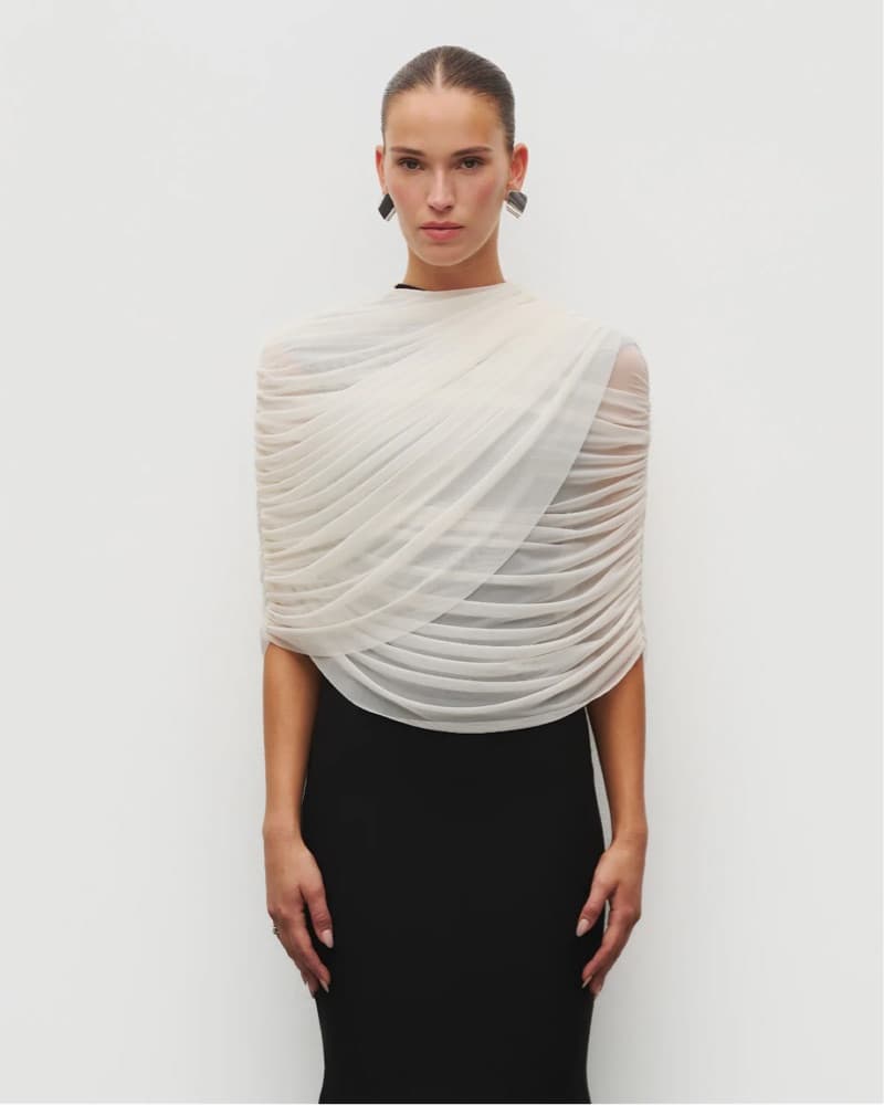 Heiress Beverly Hills White Cape - Image 4