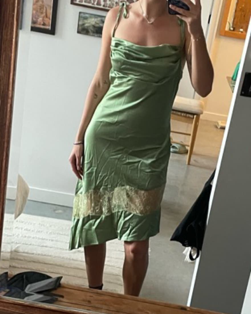green satin lace dress  - Image 2