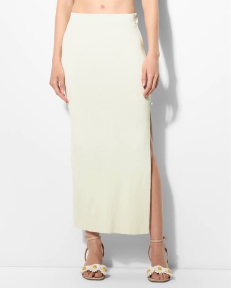 Chic White Pearl Top/Maxi Skirt Set - Image 4