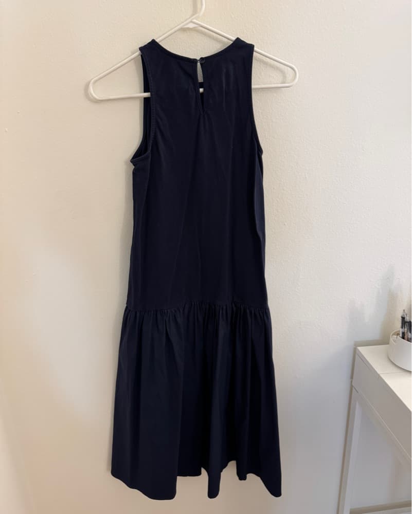 Chic Navy Midi Dress - Image 4