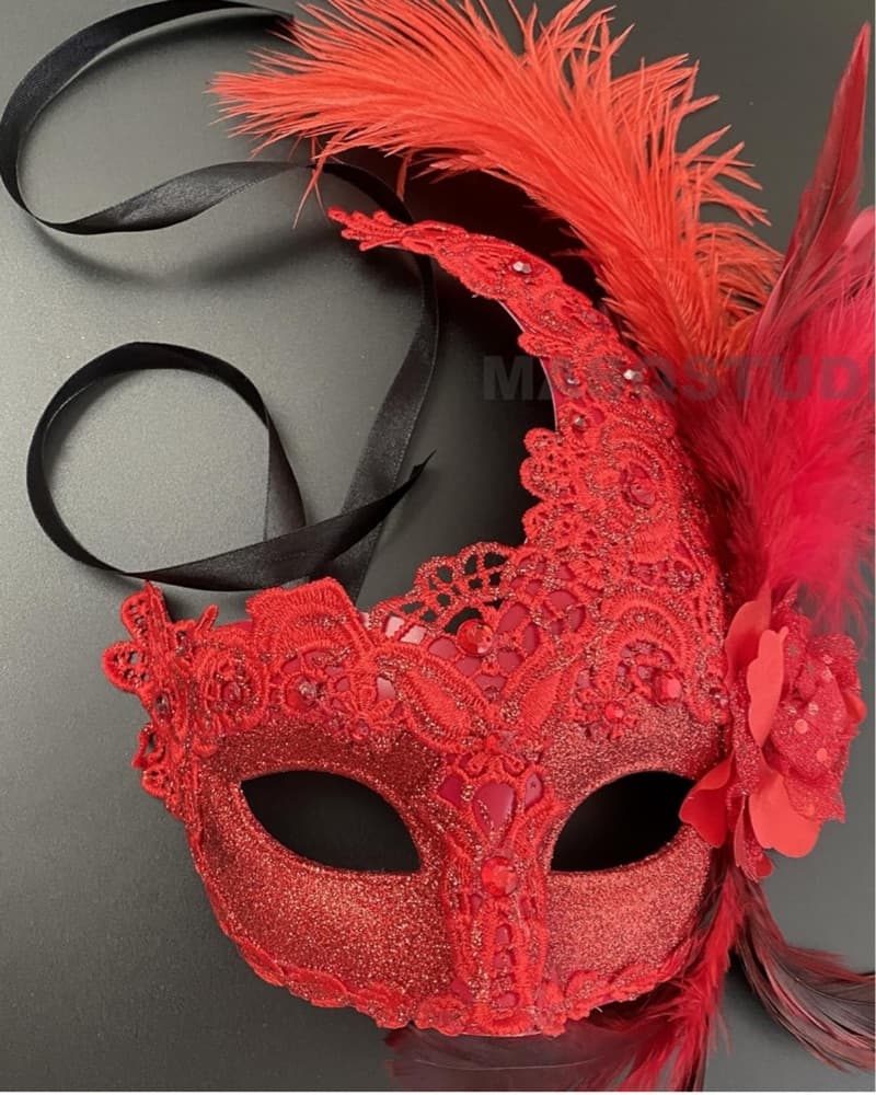 Masquerade Mask - Red - Image 1