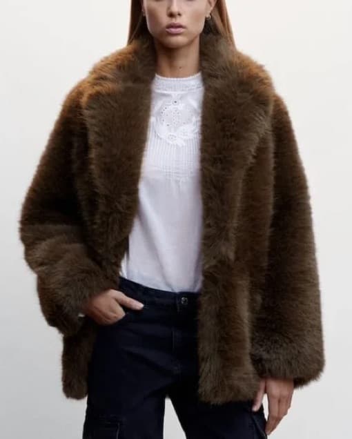 Oversized Faux Fur Coat - Image 5