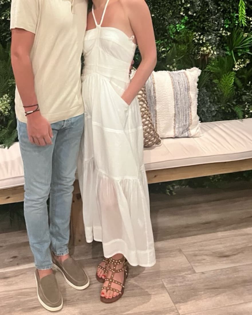 Elegant White Maxi Dress - Image 2