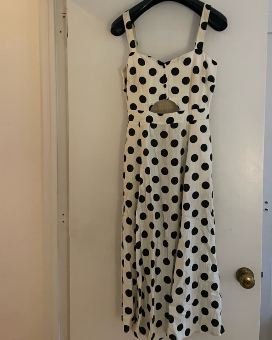Polka-Dot Linen Cut-Out Dress w/ Pockets - Image 2