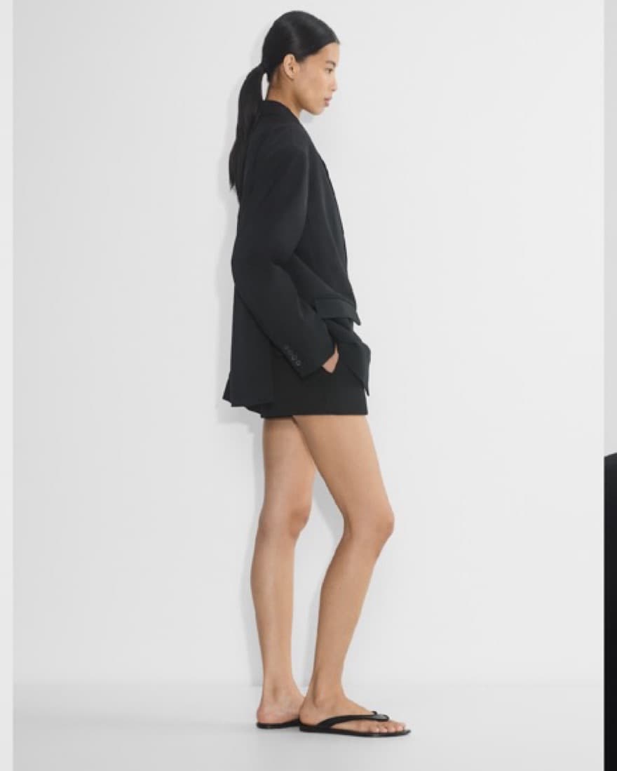 Aritzia Oversized Black Blazer - Image 3