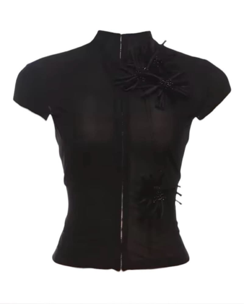 Elegant Floral Embellished Blouse - Image 1