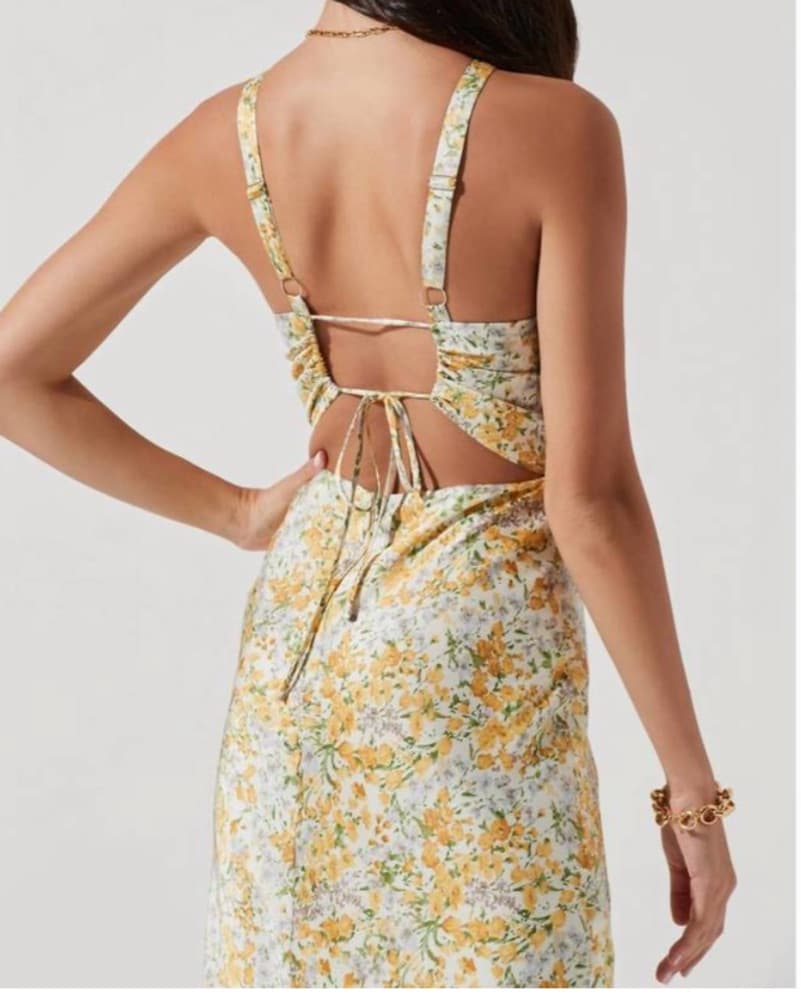  ASTR The Label Floral Halter Neck Dress - Image 2