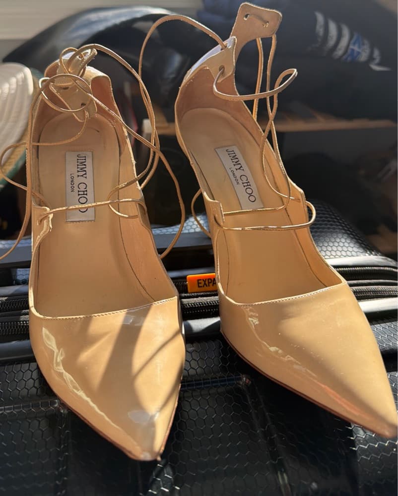 jimmy choo nude patent leather pumps - Image 1