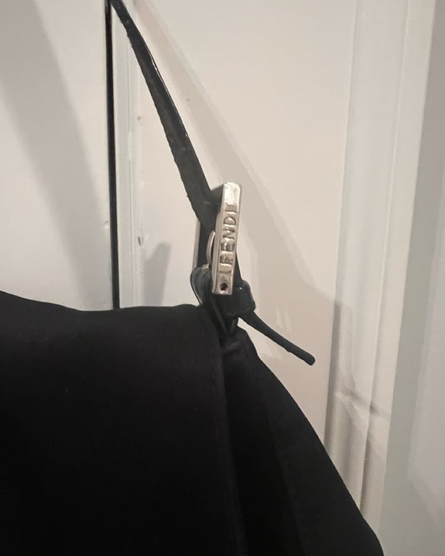 Fendi Mama Baguette Bag - Image 4
