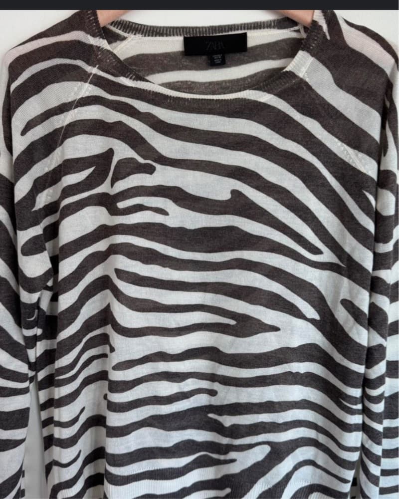 Zebra Tiger Print Top Knit Zara - Image 3