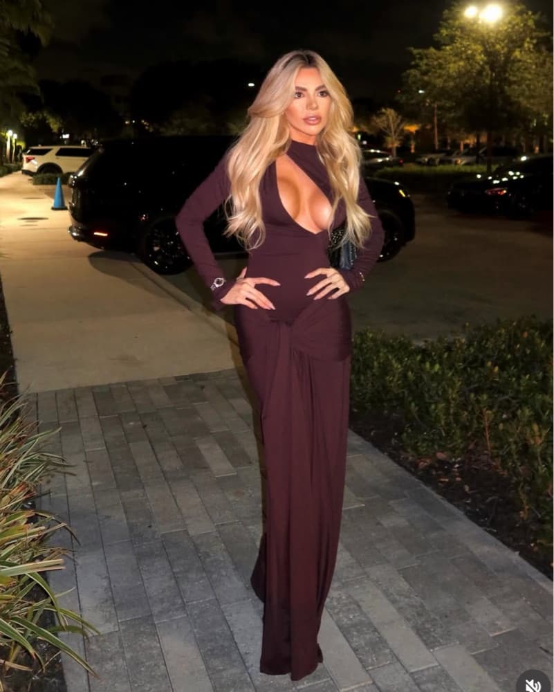 Burgundy Date Night maxi dress  - Image 1