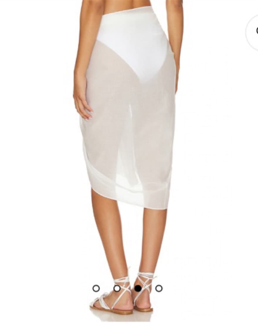 White Sarong / Pareo  - Image 3
