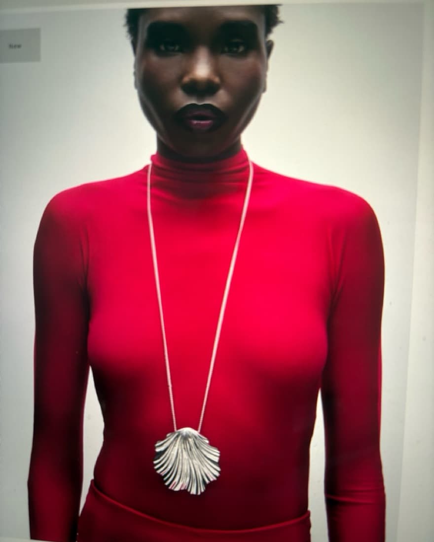 Julietta Coquille Necklace  - Image 2