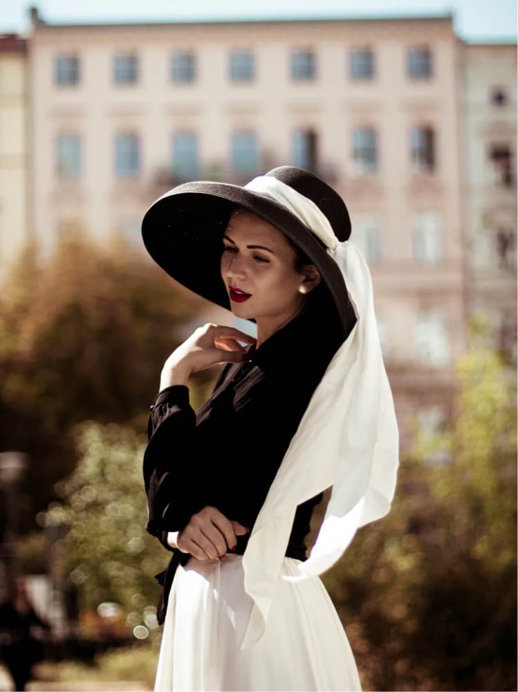 Breakfast at Tiffany’s hat - Image 2