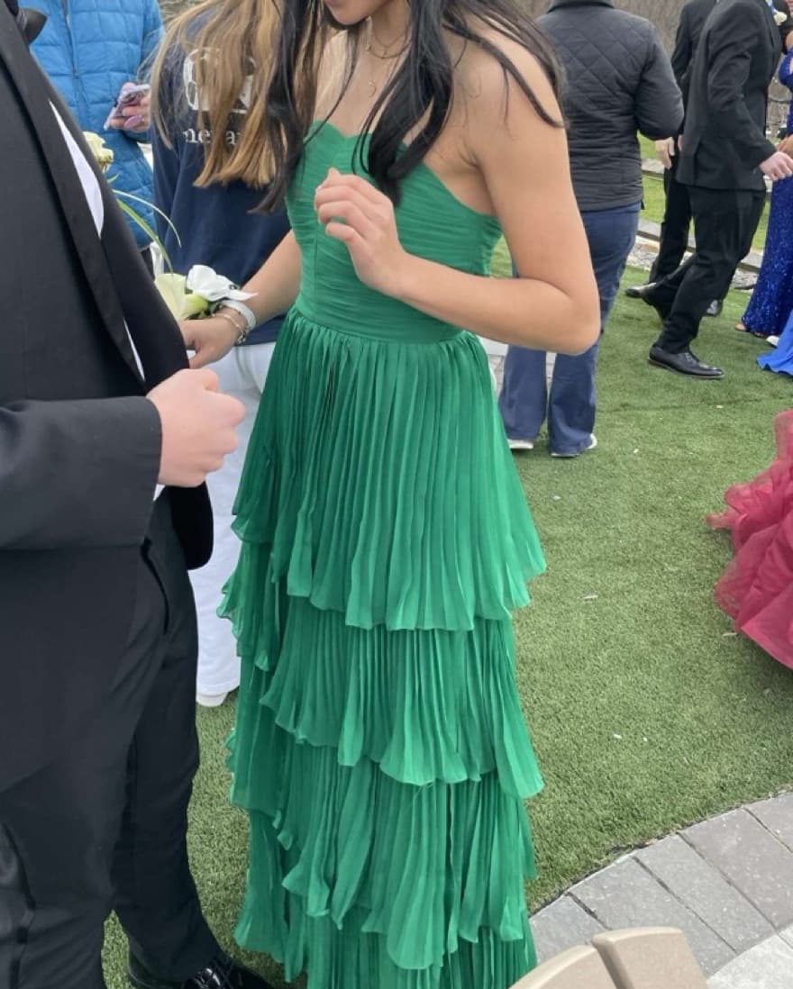 Tiered green dress - Image 1