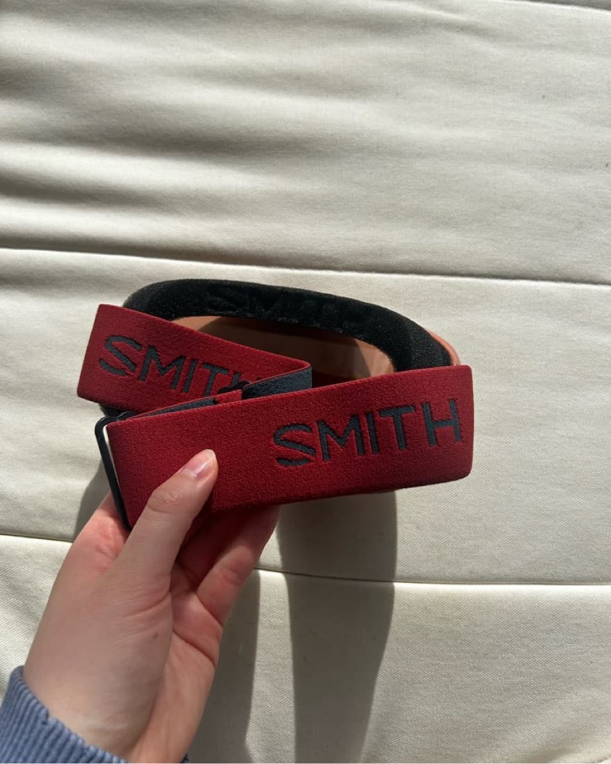 SMITH Burgundy Ski Goggles - Image 3