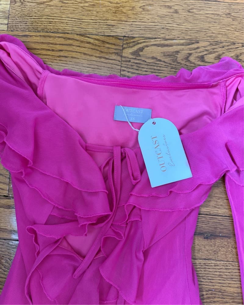 Vibrant Magenta Ruffle Mini Dress - Image 2