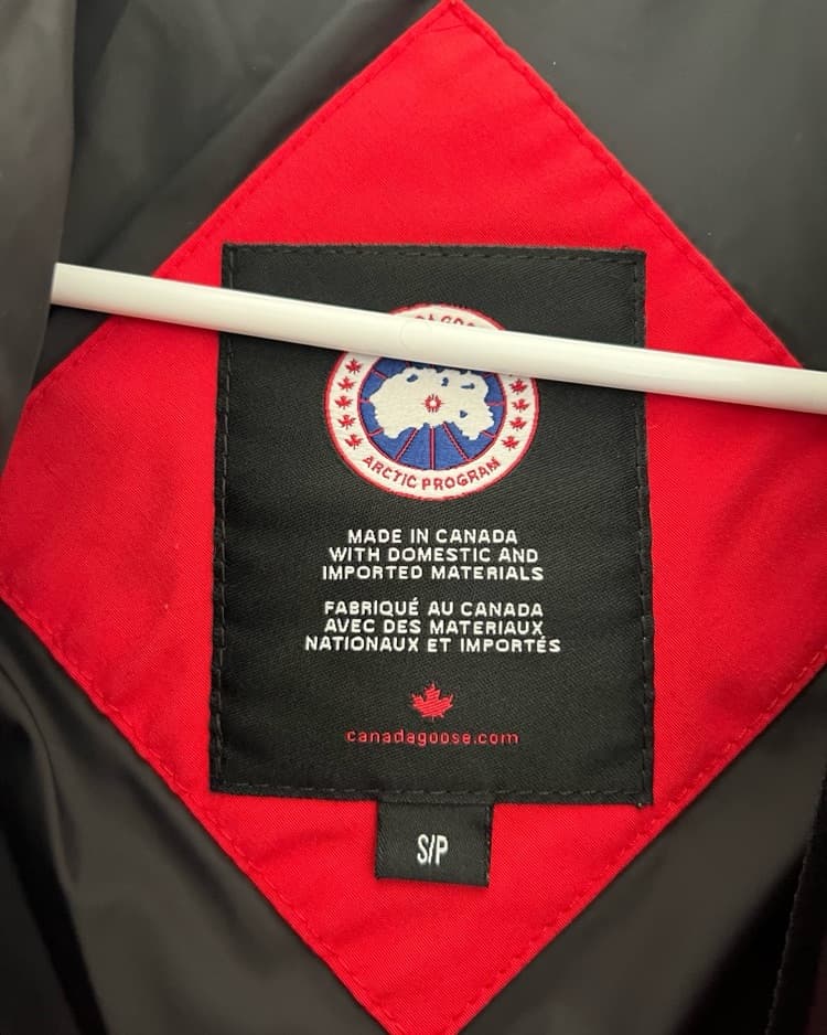 Canada Goose Parka - Image 2
