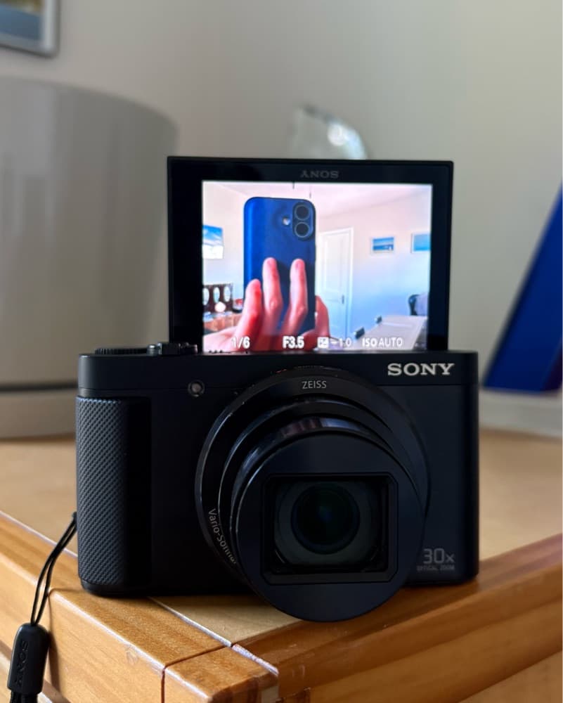 Sony HX90V Camera - Image 1