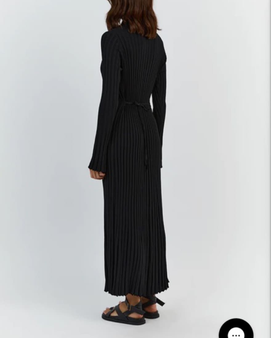 Viral Dissh Dress In Black - Image 2