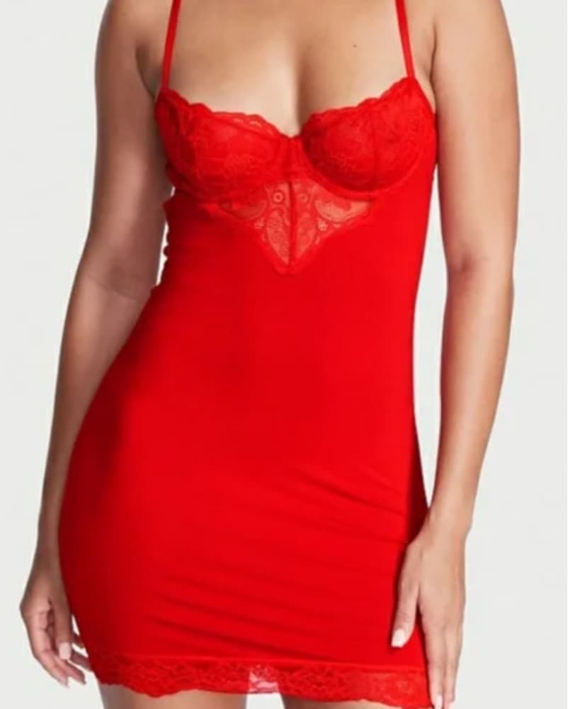 Red lace Slip Dress - Image 3
