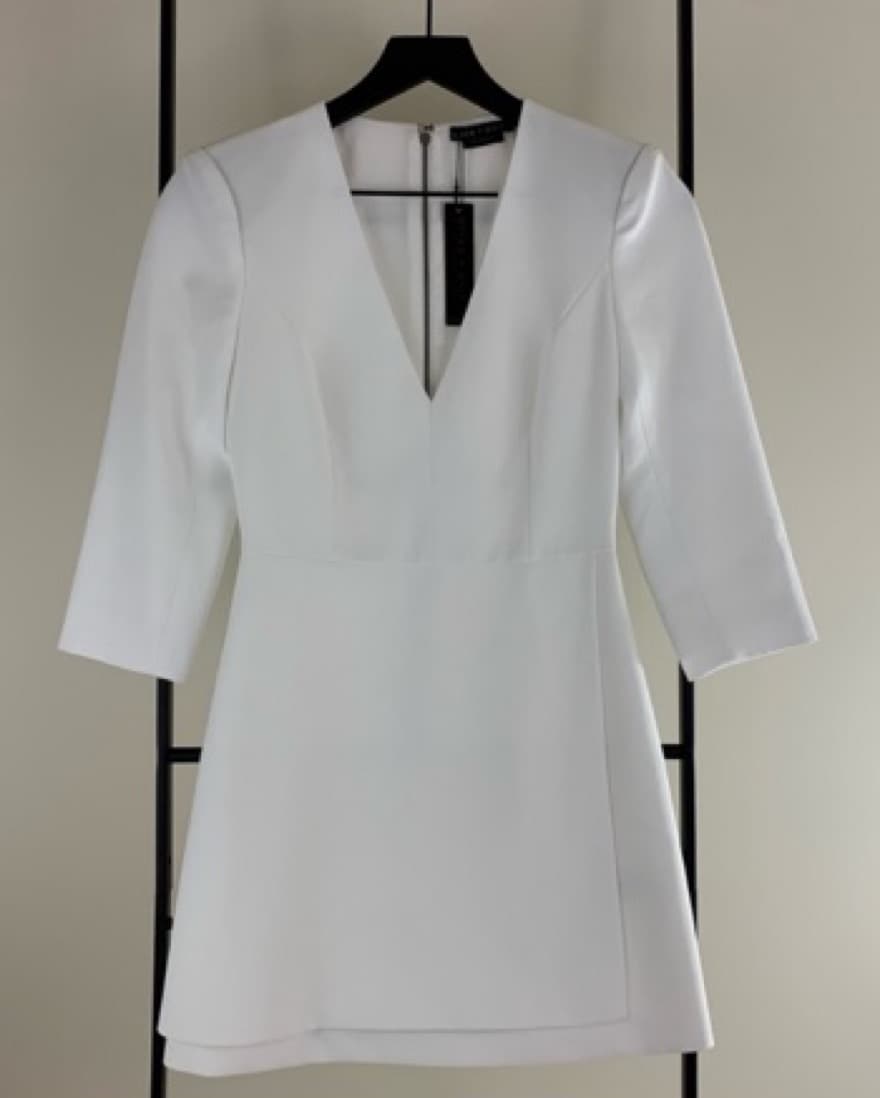 Alice and Olivia White Vneck Mini Dress - Image 5