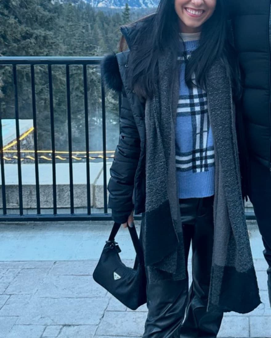 Burberry Blue Plaid Sweater Dub - Image 4