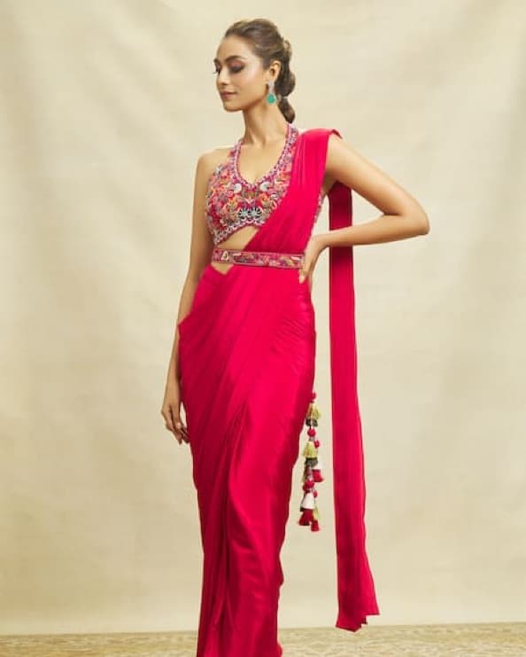 Hot Pink Sari - Image 2