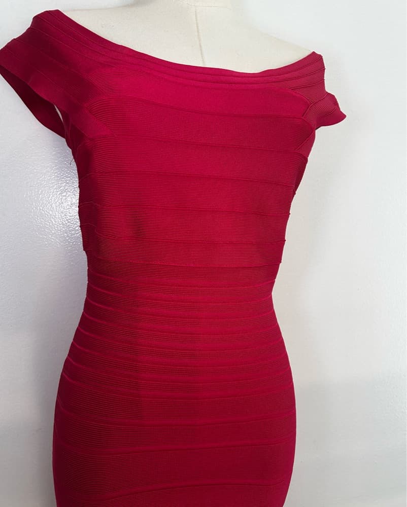 VINTAGE HERVE LEGER PINK BANDAGE DRESS - Image 3