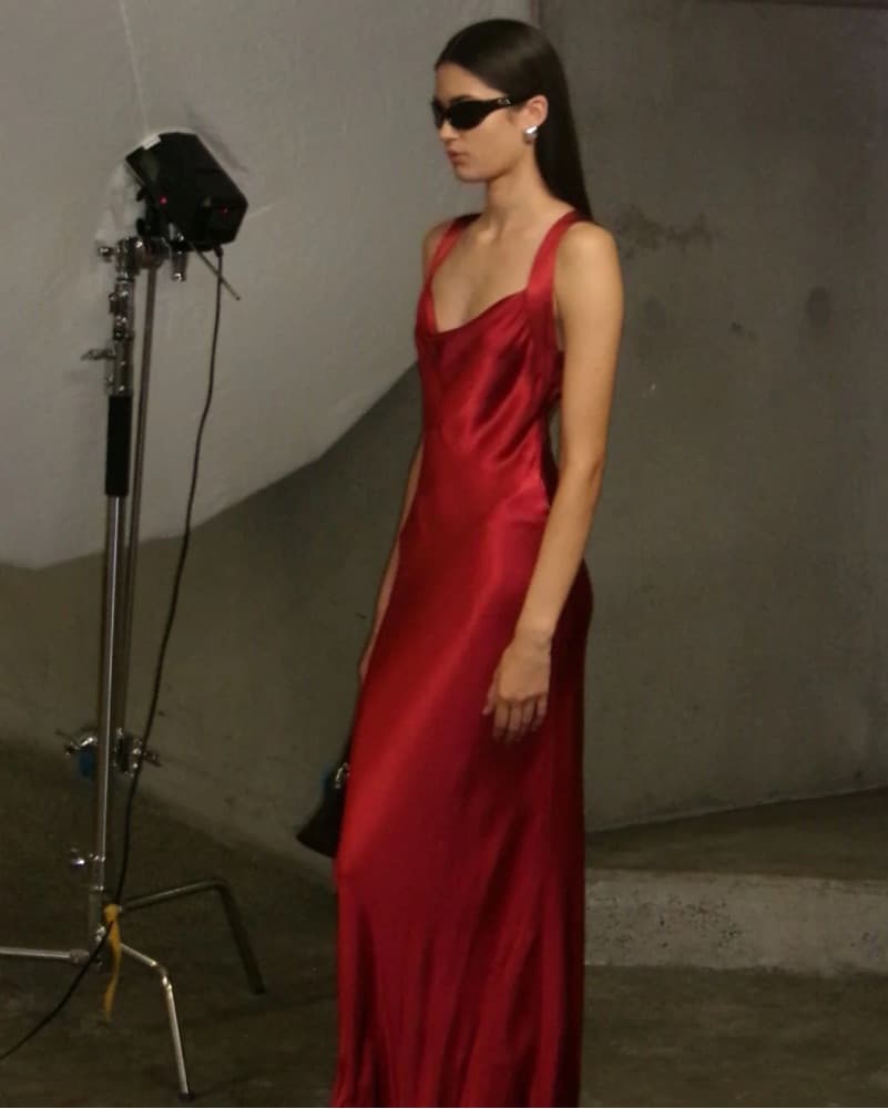 Gia Bec + Bridge Gown Red/strawberry - Image 1