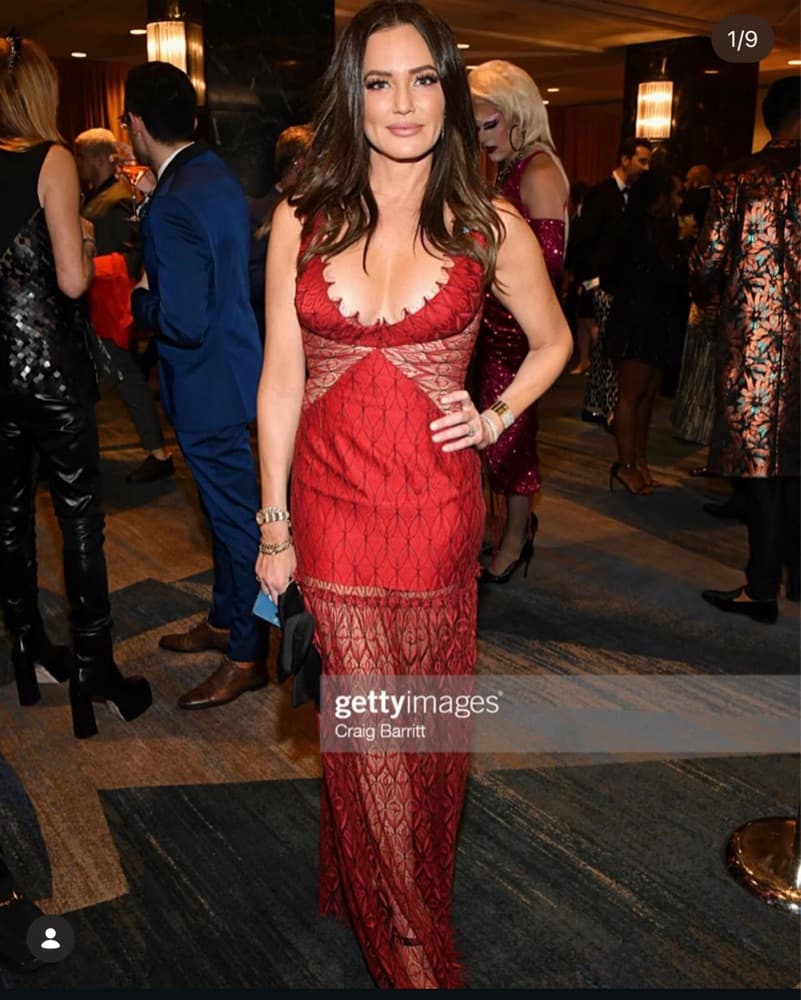 Stunning Lace Maxi Dress in Vibrant Red - Image 5