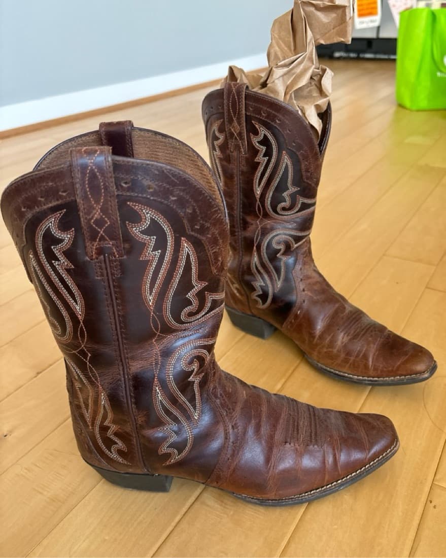 Ariat Size 5 Cowgirl Boots - Image 4