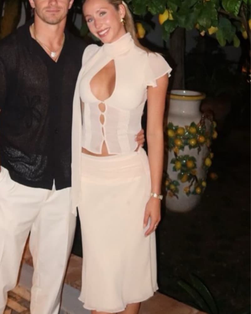 Guizio Ara Top / Eda skirt In Cream  - Image 1