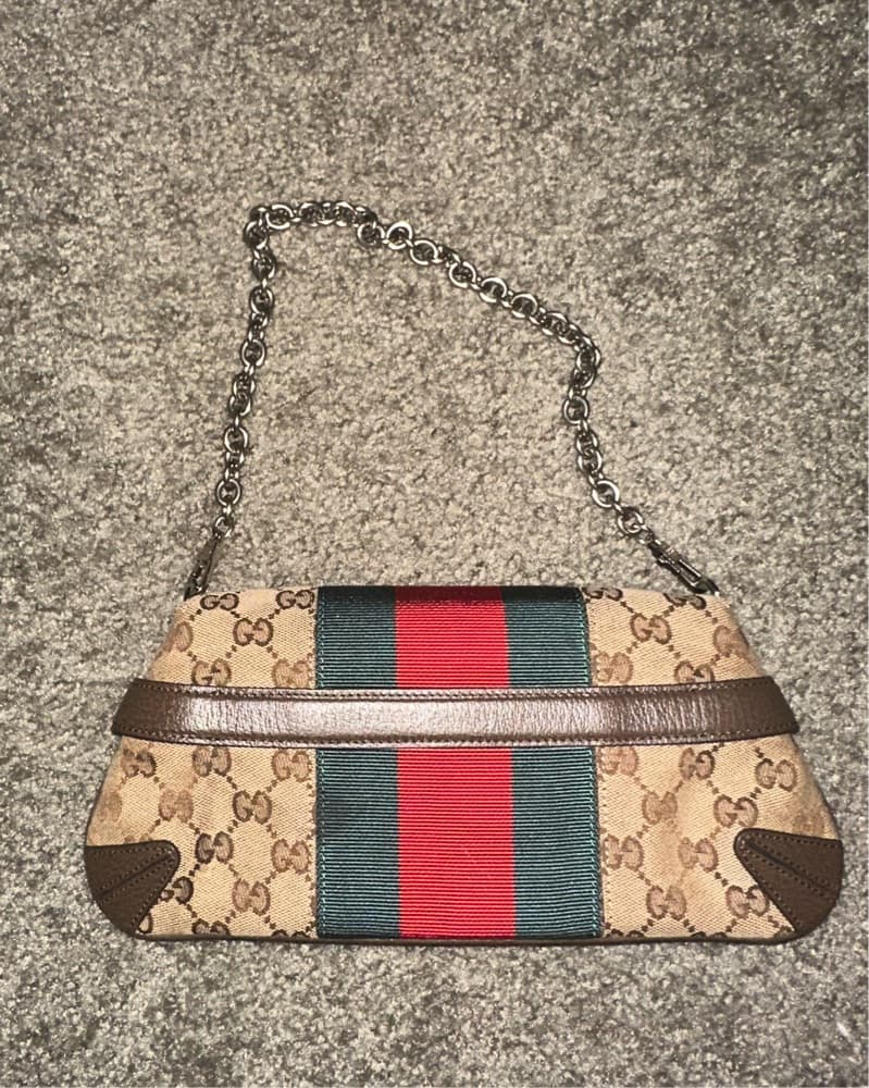 Gucci purse - Image 2