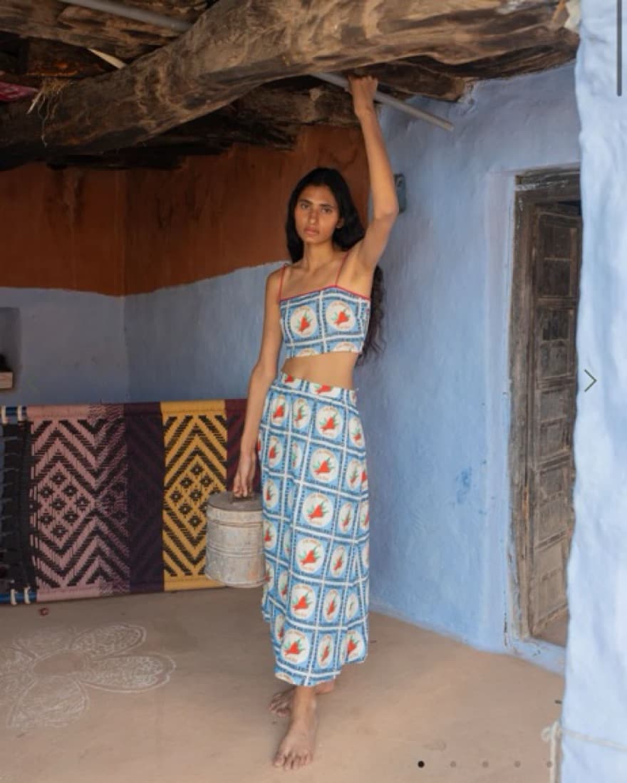 Rhode lal Mirchi Linen Set - Image 1