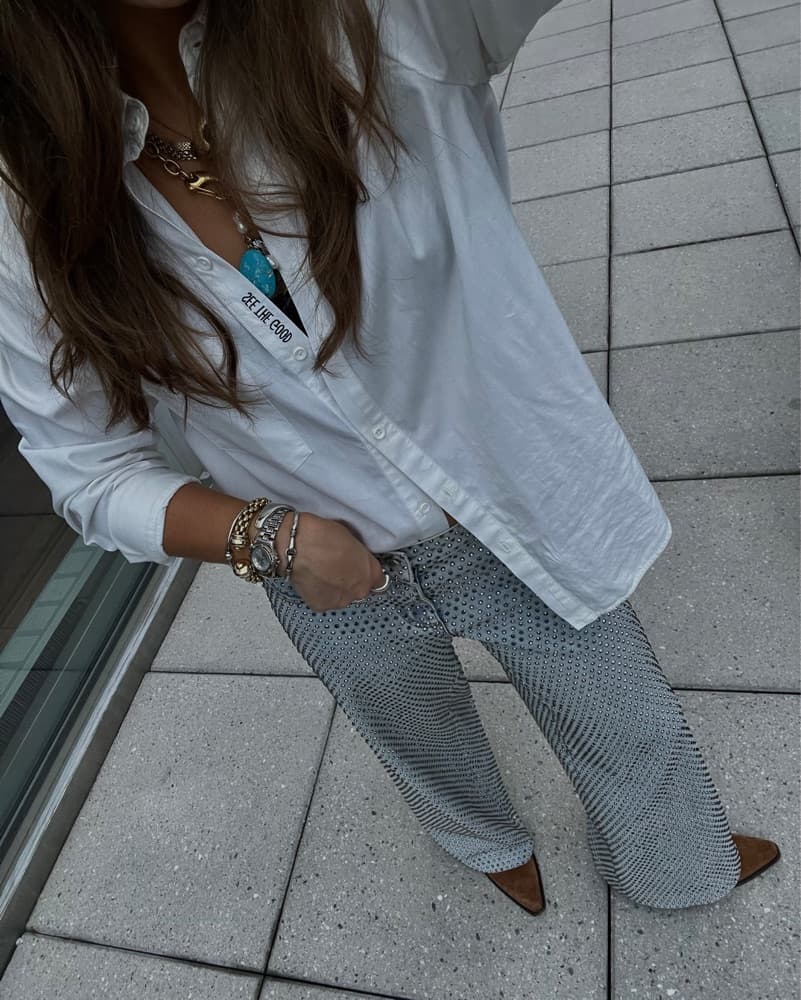 Alice + Olivia Heatset Studded Jeans - Image 6