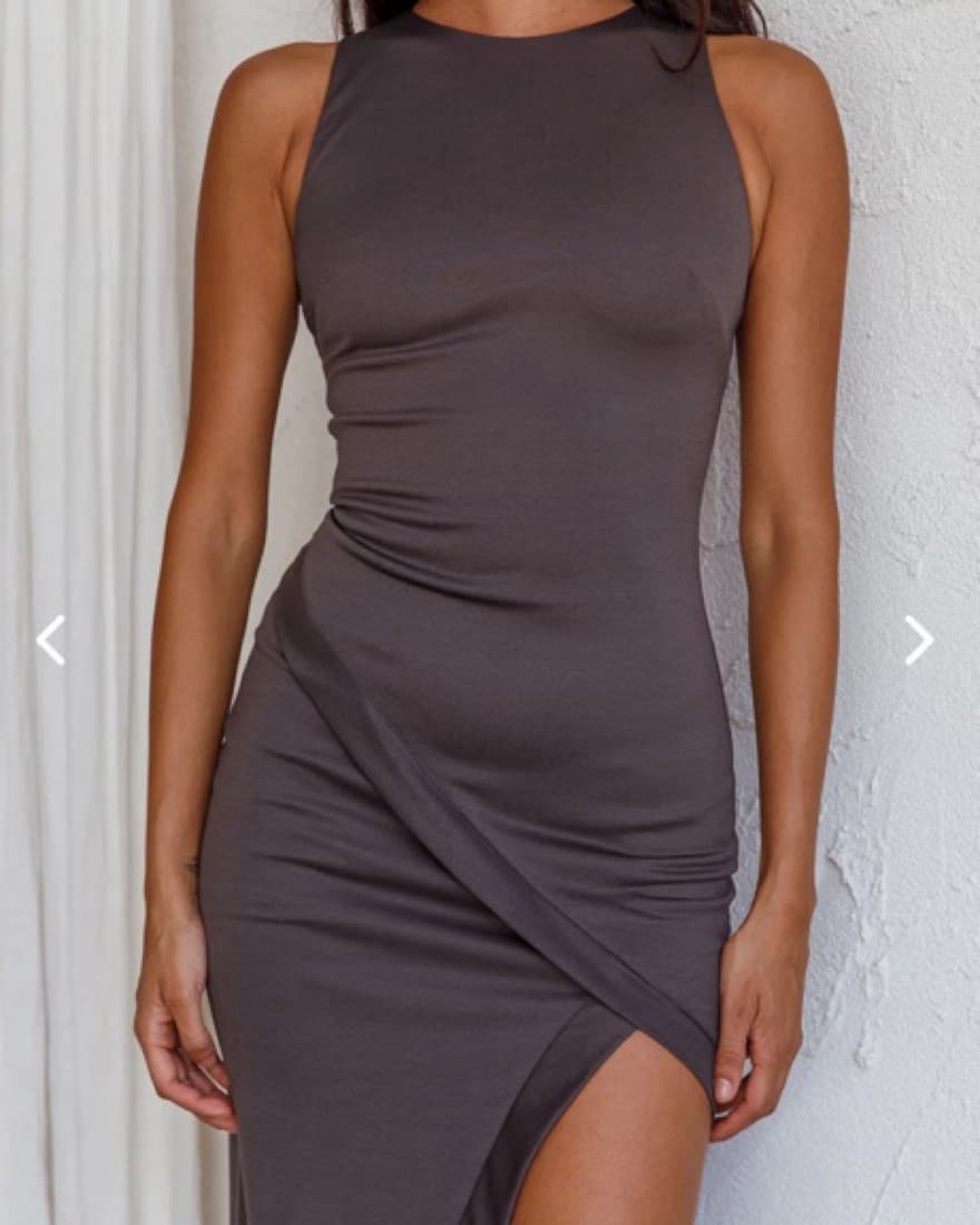 Elegant Gray Maxi Dress - Image 4