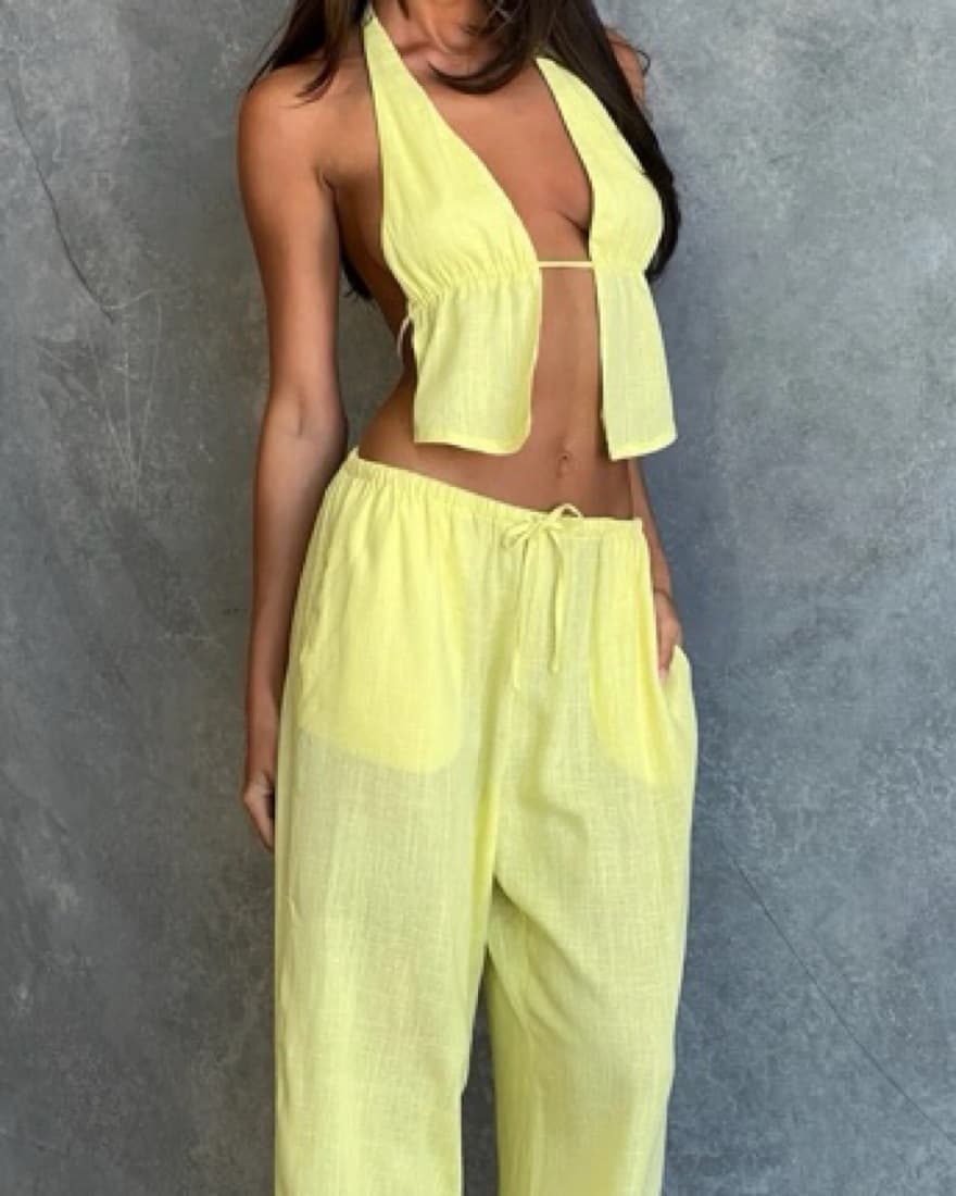 Yellow Set  - Image 1