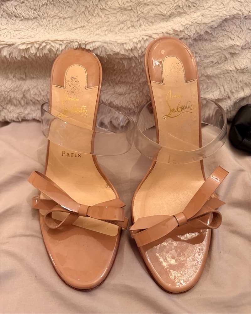 Chrisitan Louboutin Just Nothing - Image 1