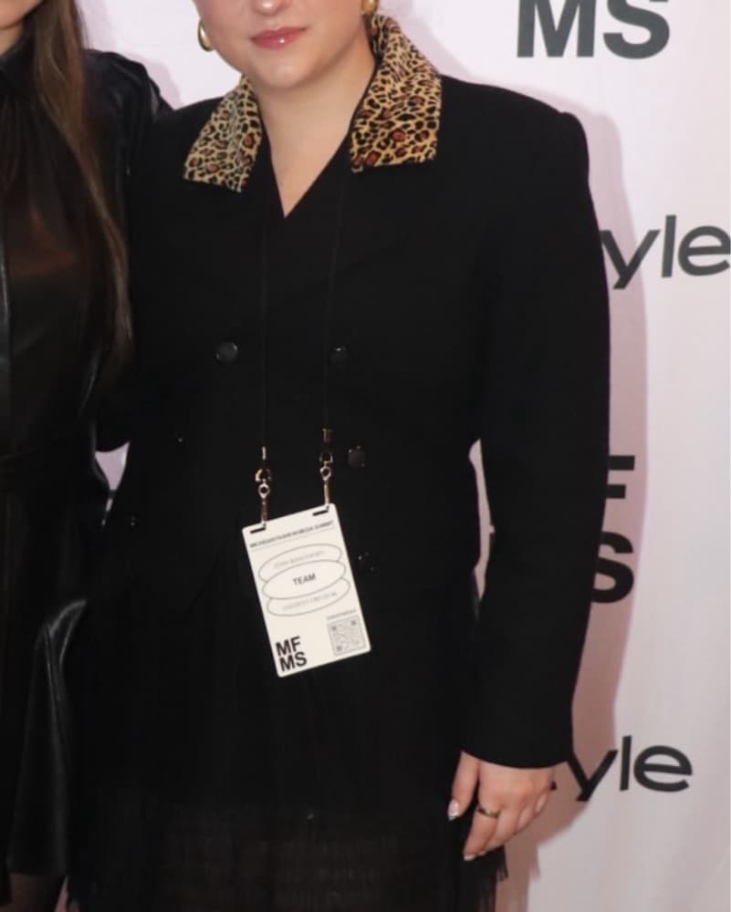 Vintage Black Blazer With Cheetah Collar - Image 2