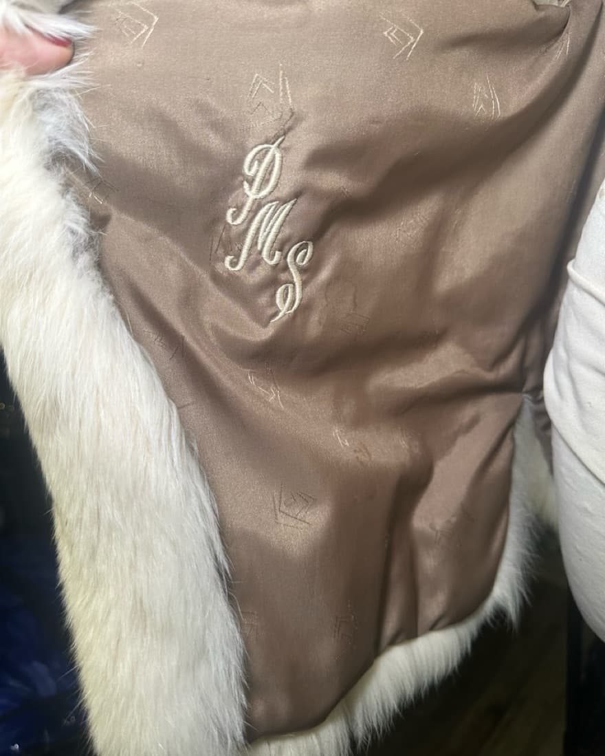 Vintage Fox Fur Vest - Image 4