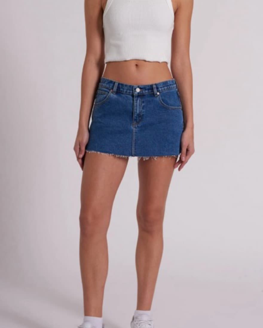 Abrand Low-Rise Denim Skirt  - Image 3