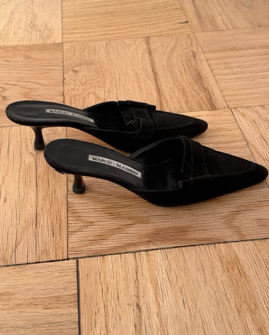 Manolo Blahnik Suede Kitten Heels - Image 3