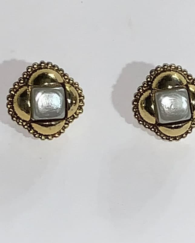 vintage CHANEL earrings - Image 2
