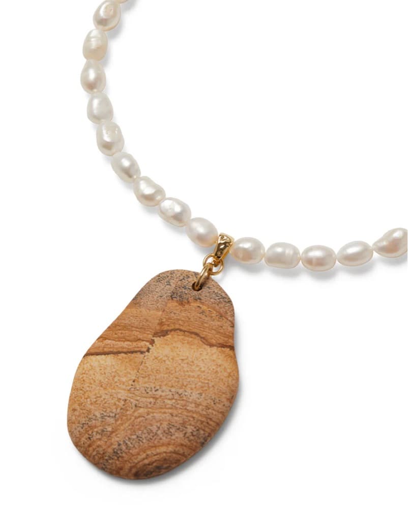 WeWoreWhat Pearl Necklace Tropical Beach - Image 4