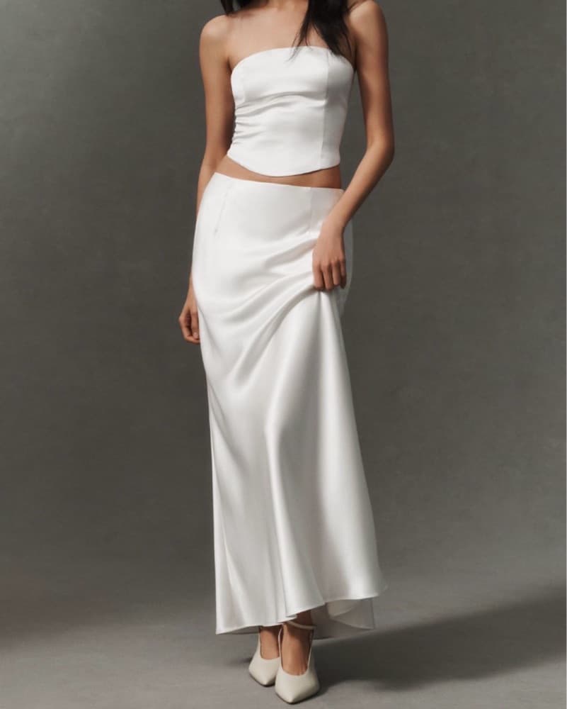 Matching White Corset And Maxi Skirt Set - Image 1