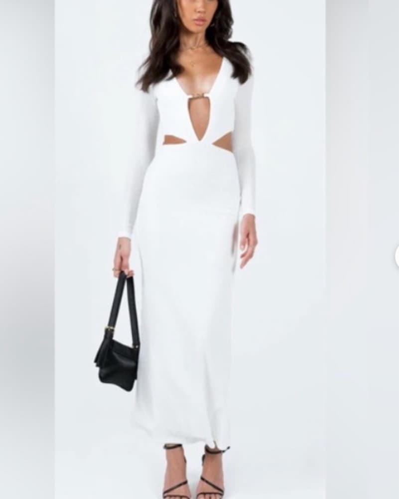 White Deep PlungeMaxi Dress - Image 4