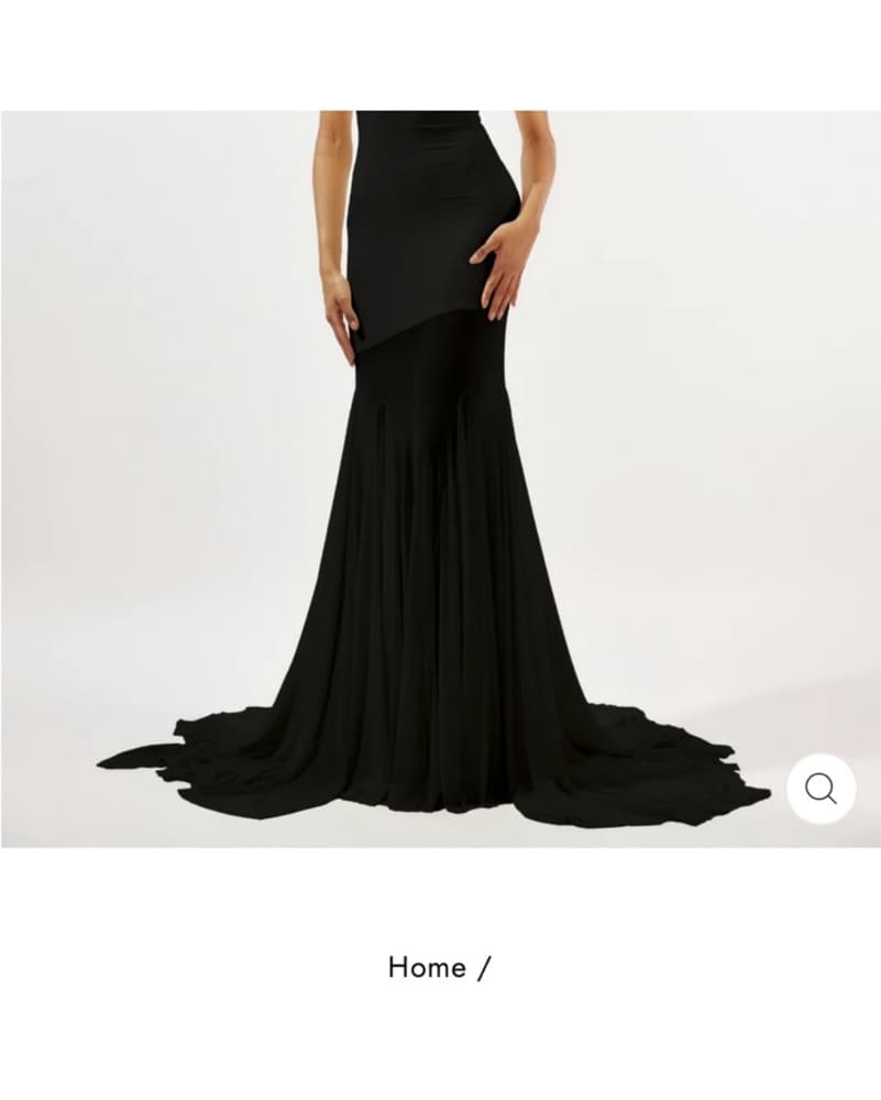 Stunning Black Strapless Gown - Image 2