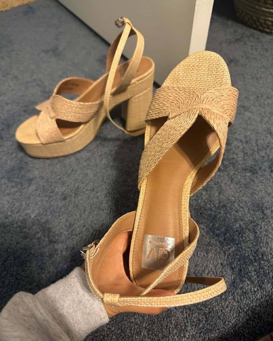 Dolce Vita Wedges - Image 4