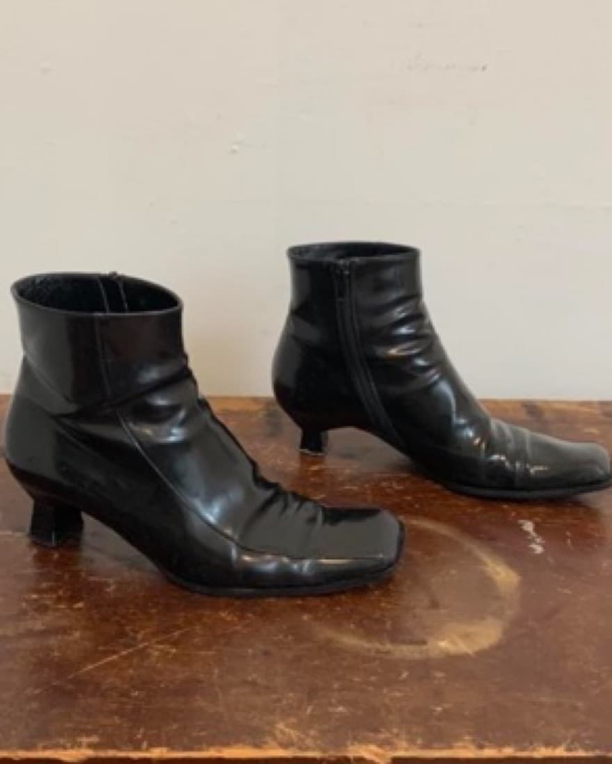 Shiny Black Prada Heels - Image 2